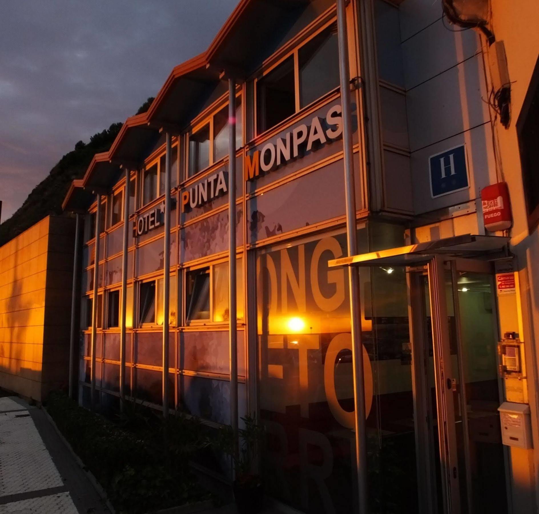 Hotel Punta Monpas San Sebastián Exterior foto